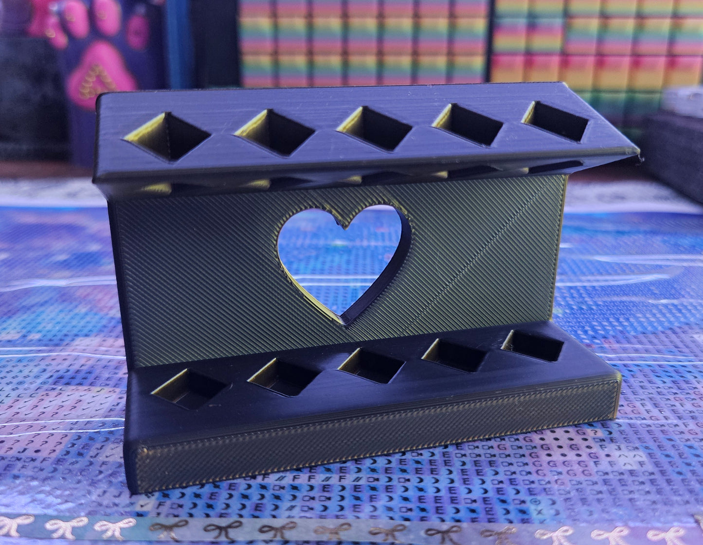 Diamond Painting Tweezers Stand, Holds 5 Tweezers, Upright Tool Organizer, 3D Printed Diamond Art Craft Desk Storage, Made To Order Display