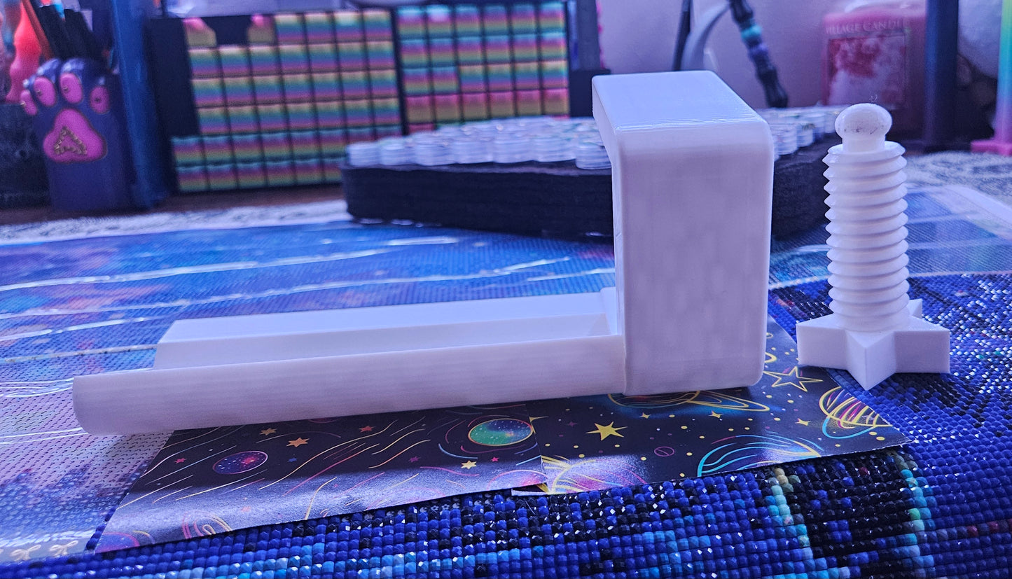 Diamond Painting Table Clamps, Canvas Holder with Star Screws, 3D Printed Cosmic Craft Desk Organizer, Diamond Art and Craft Accessory