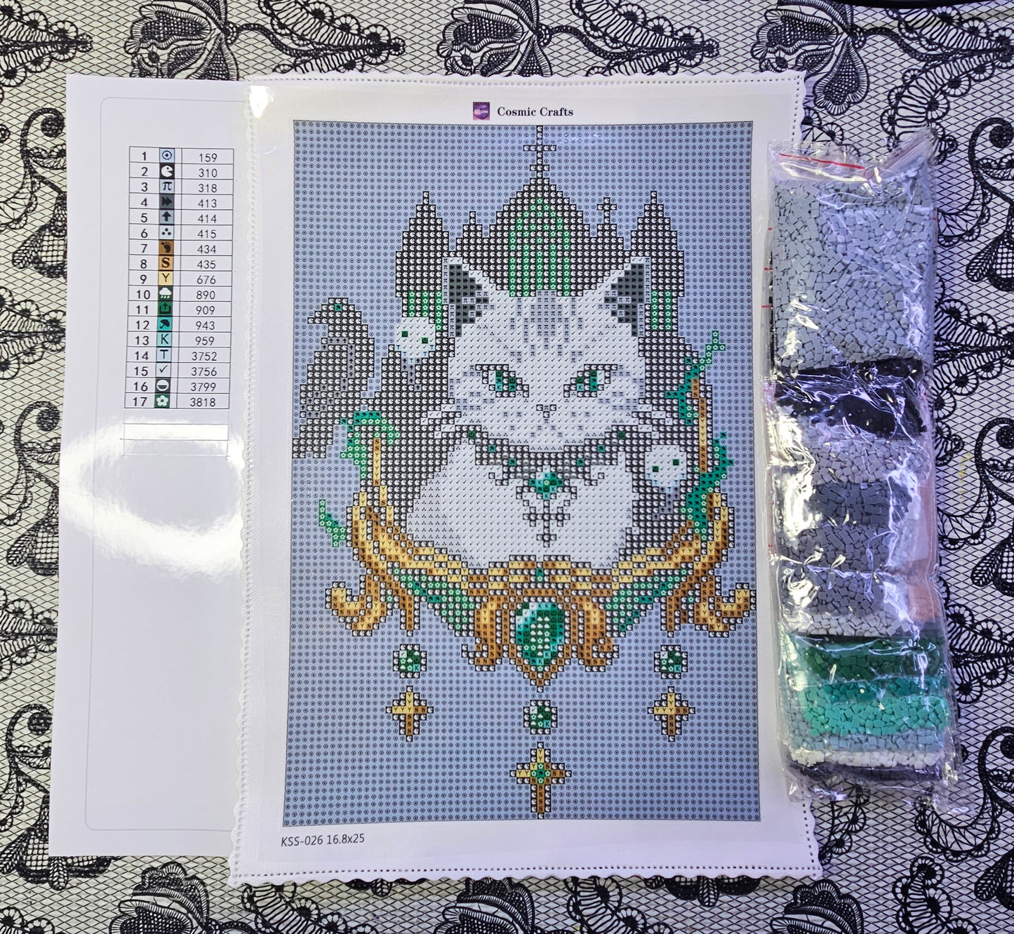 The Gilded Familiar – Mini Diamond Painting Kit, Full Square Drill