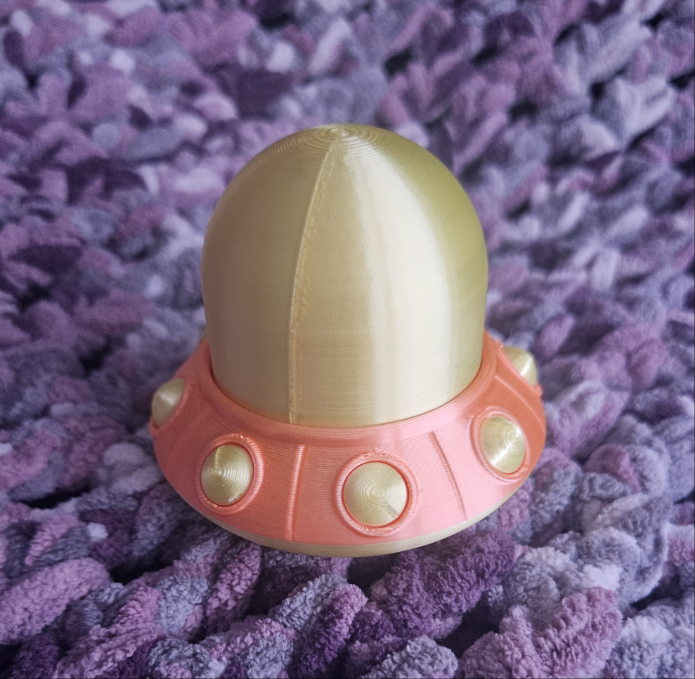 UFO Desk Fidget Toy with Diamond Art Drill Separator - Fun Crafting Tool, Perfect Diamond Painting Accessory, Works for Office Desk Storage