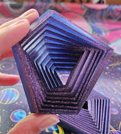 Diamond Shaped Fidget Toy, 3D Printed Desk Fidget Toy, Perfect Desk Novelty, Colorful Moving Diamond Flexi Toy for Older Children and Adults Cosmic Crafts
