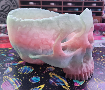 Spooky Skull Yarn Bowl, Halloween Themed Yarn Holder, 3D Printed Tangle Free Bowl Perfect for Crochet or Knitting, Unique Fiber Craft Gift Cosmic Crafts