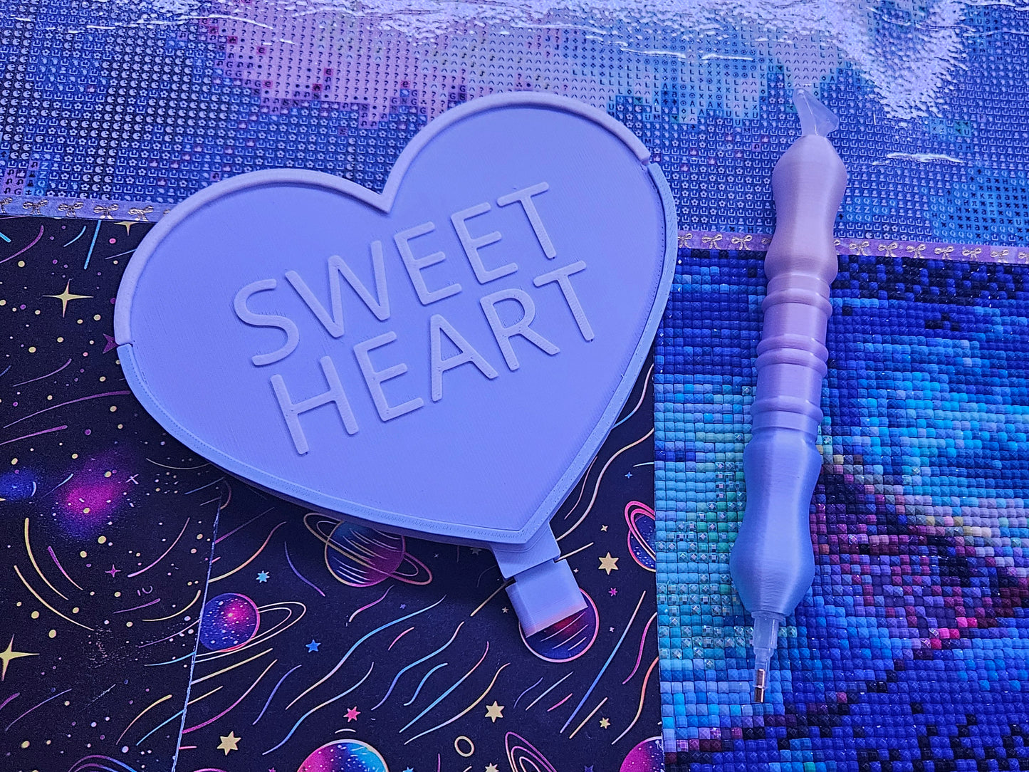 Candy Heart Diamond Art Tray with Washi Feature with Sliding Lid and Stopper, Cute Valentine's Diamond Painting Accessory, Diamond Dot Tool, Craft Supply