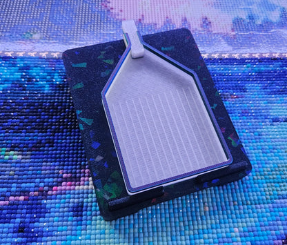 Small to Medium Angled Diamond Art Tray Tilt Table, 3D Printed Drill Tray Holder, Ergonomic Angle for Smaller or Medium Sized Diamond Painting Trays Cosmic Crafts