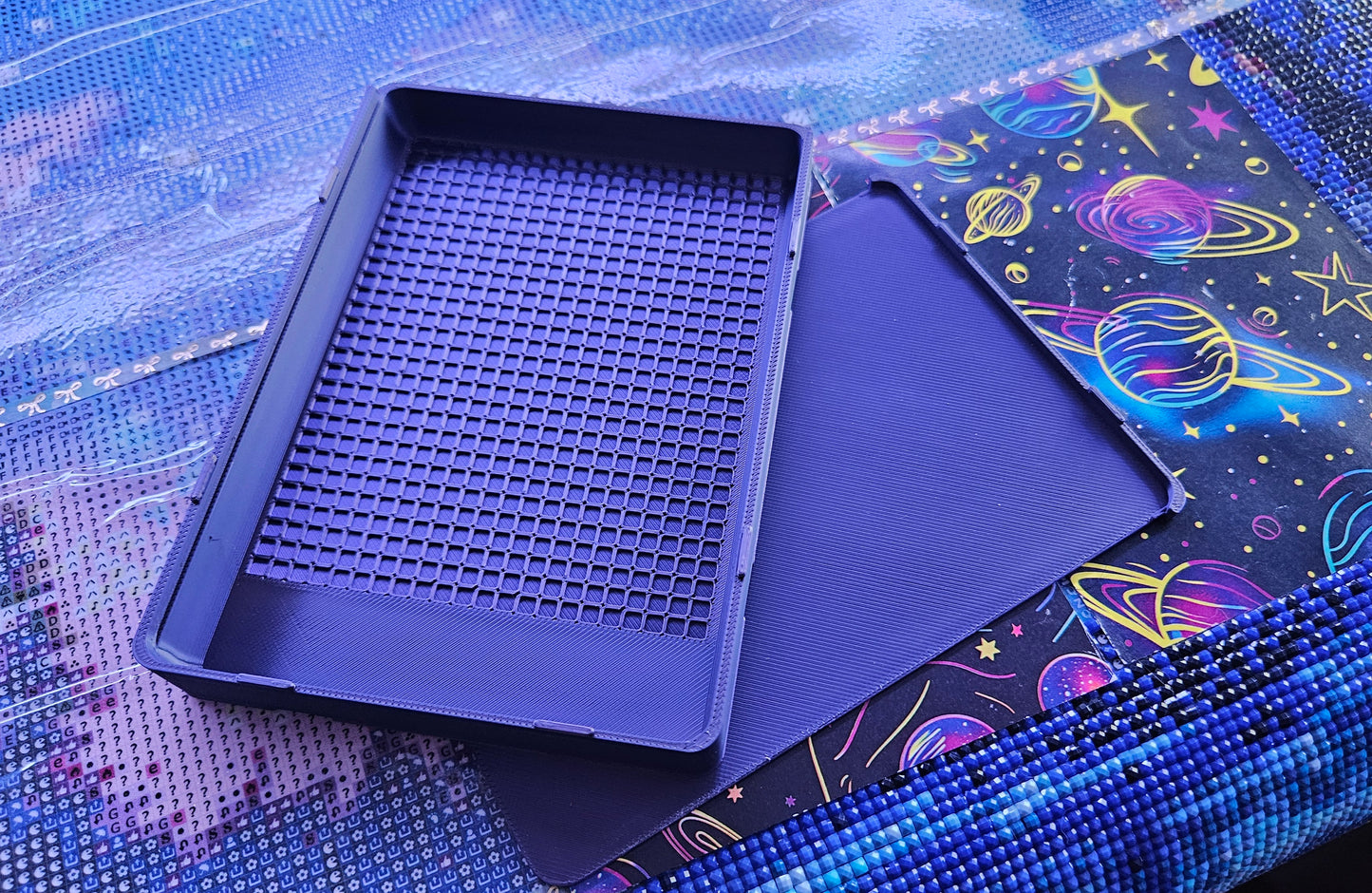 Large Single Placer Diamond Painting Tray, Spout-less 3D Printed Tray with Lid, Diamond Art Tool, Stacking Rhinestone Storage, STAR Series
