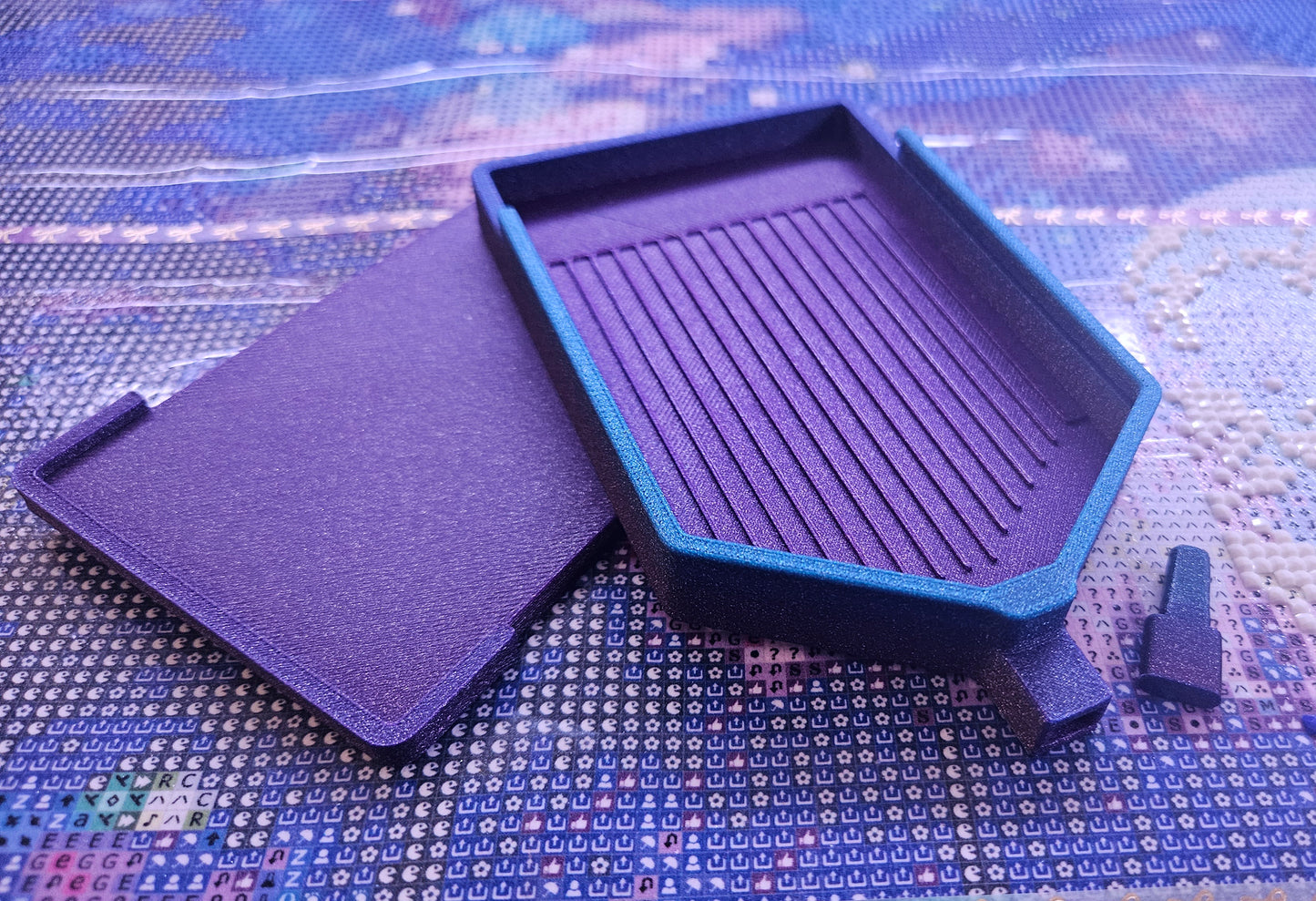Diamond Painting Tray with Skinny Spout, Slide-On Lid & Stopper, Washi Tape Shelf, 3D Printed Drill Organizer, Rhinestone Craft Accessory