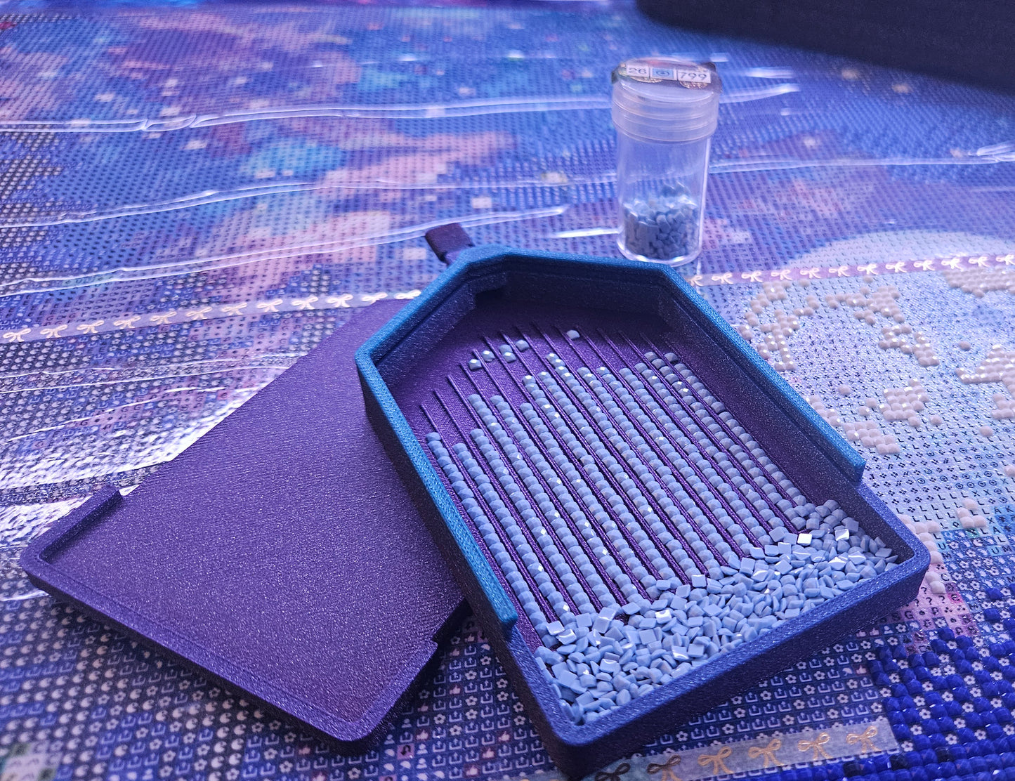 Diamond Painting Tray with Skinny Spout, Slide-On Lid & Stopper, Washi Tape Shelf, 3D Printed Drill Organizer, Rhinestone Craft Accessory