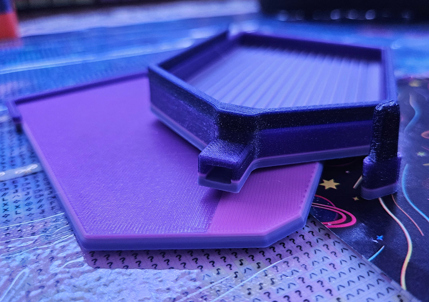 Diamond Painting Tray with Skinny Spout, Slide-On Lid & Stopper, 3D Printed Drill Organizer, Rhinestone Craft Accessory, Gem Art Storage