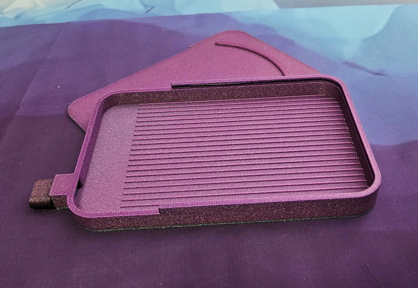 Extra Large Diamond Art Tray, 3D Printed Drill Tray, with Sliding Lid and Spout Stopper, Great Diamond Painting Accessory Cosmic Crafts