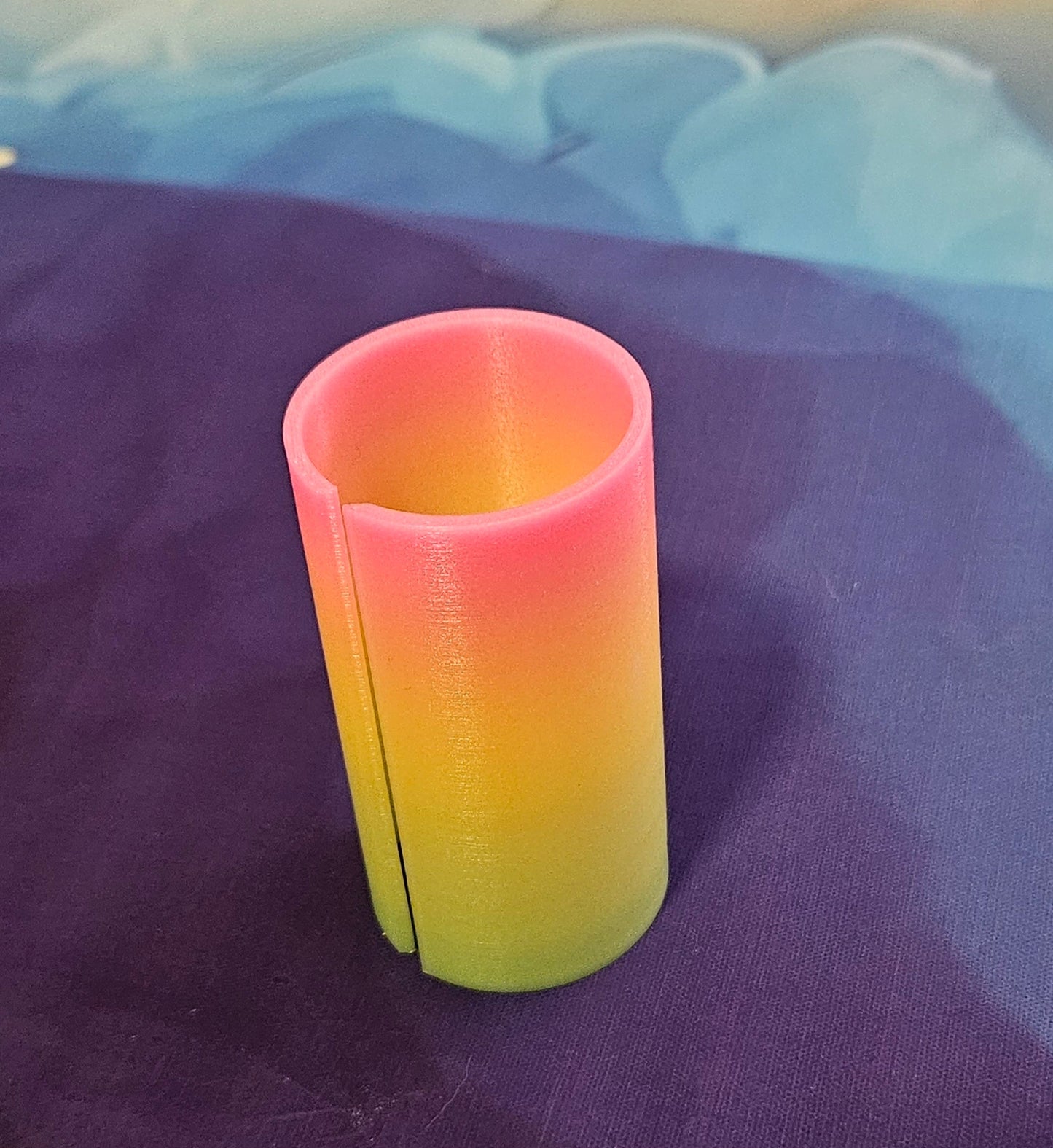 Small Diamond Painting Canvas Roll Holder, 3D Printed Canvas Tube with Slot, Works with Table Clamps, Unfinished Canvas Protector Cosmic Crafts