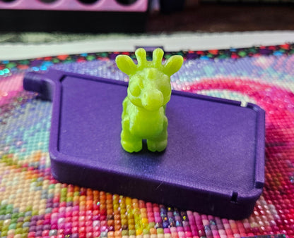Safari Hatchling Pack, Mini Flexi Animals (Crocodile, Flamingo, Giraffe, Hippo, Lion, Zebra) Cosmic Crafts