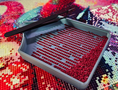 ECLIPSE Diamond Painting Tray with Lid, Spill Resistant Diamond Art Accessory, Rhinestone Craft Tool Cosmic Crafts
