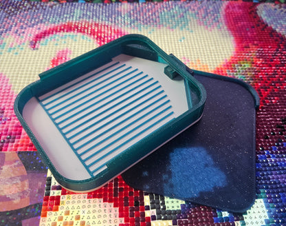 Multi-Color Astro Diamond Painting Tray, Rhinestone Drill Sorting Tray with Lid & Stopper Cosmic Crafts