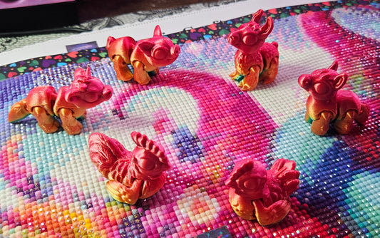 Farm Hatchling Pack, Mini Flexi Farm Animals (Chicken, Cow, Horse, Pig, Llama, Rooster) Cosmic Crafts