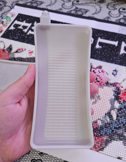 XL Long Diamond Art Tray, 3D Printed Drill Tray with Snapping Lid and Stopper, 90 Degree Diamond Painting Accessory, Diamond Dot Storage Cosmic Crafts