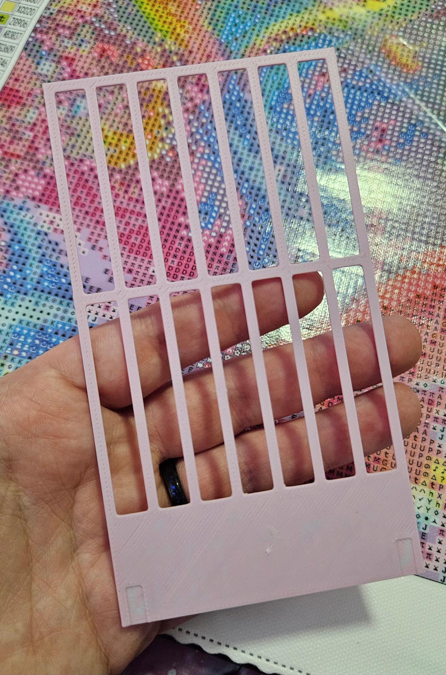 3D Printed Diamond Art Ruler, Compatible with Cosmic Craft & Forever Young Kits, 3-Row Spacing with Lift Tab