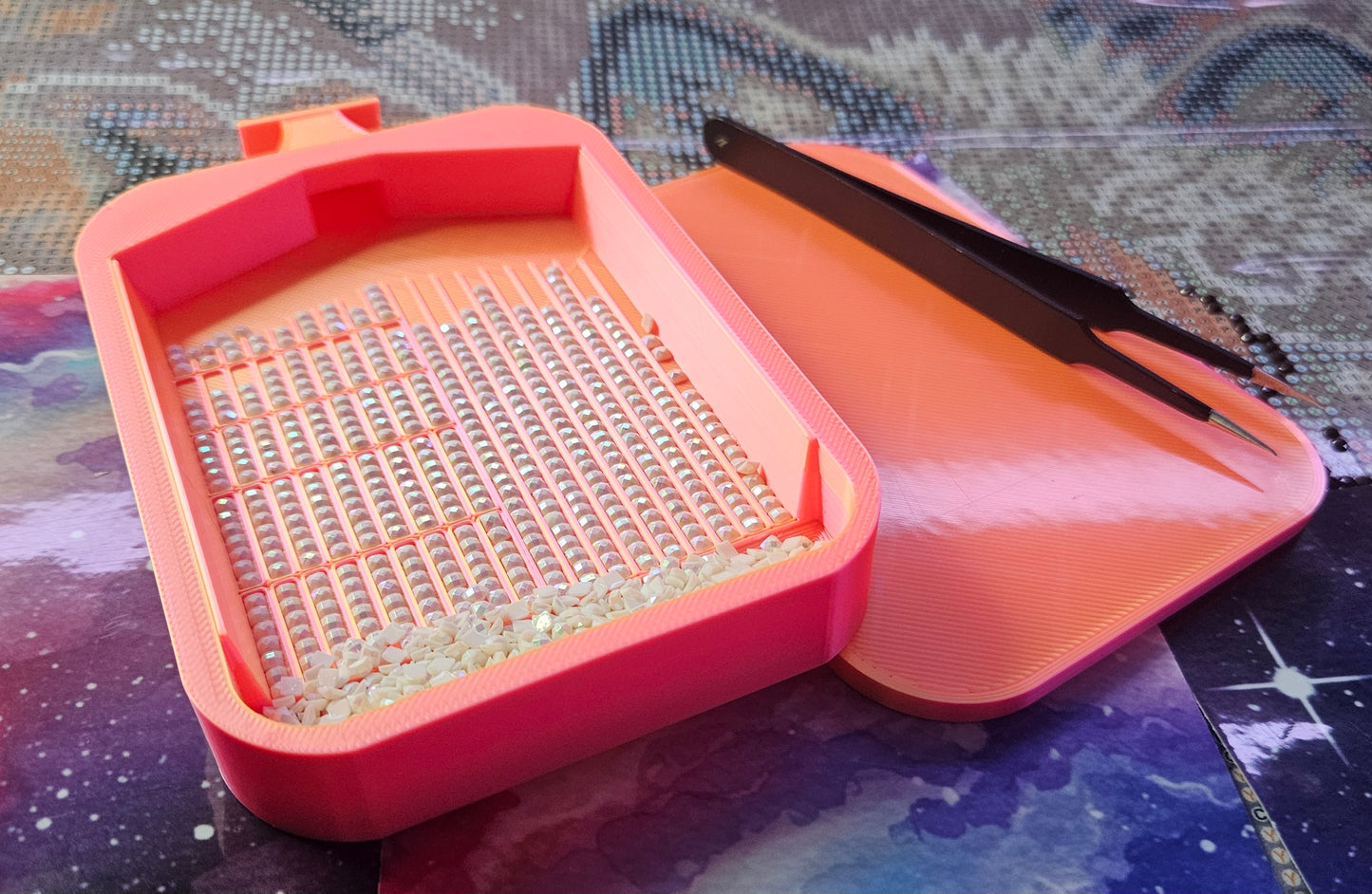 SOL Washi Multiplacer Diamond Painting Tray, Large Rhinestone Art Tray with Snap-On Lid Cosmic Crafts