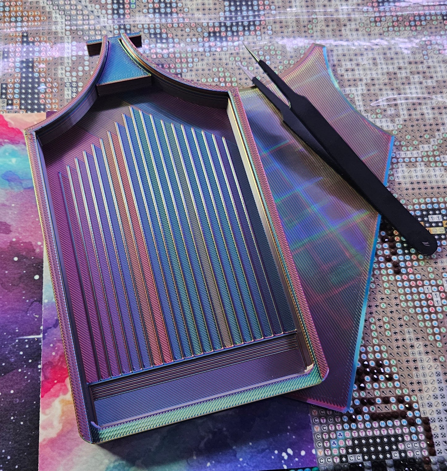 Long ECLIPSE WASHI Diamond Painting Tray with Lid, Spill Resistant Diamond Art Accessory Cosmic Crafts