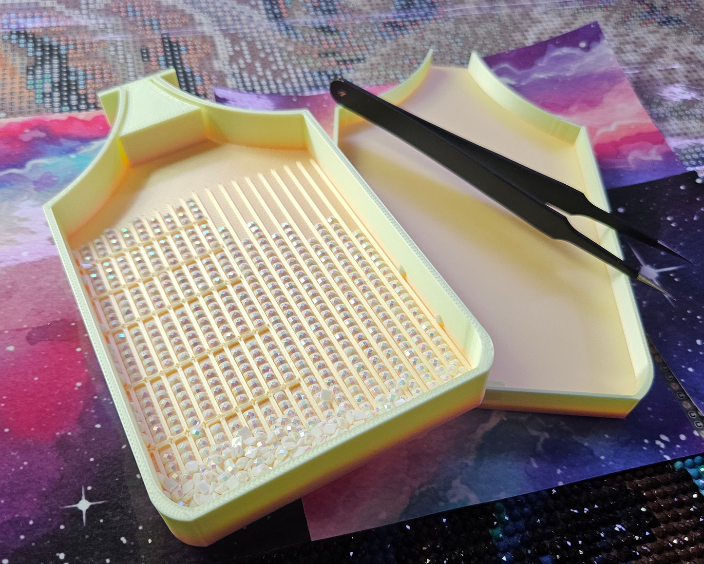 Moon Multiplacer SNAP, Large Diamond Painting Tray with Snap-On Lid Cosmic Crafts