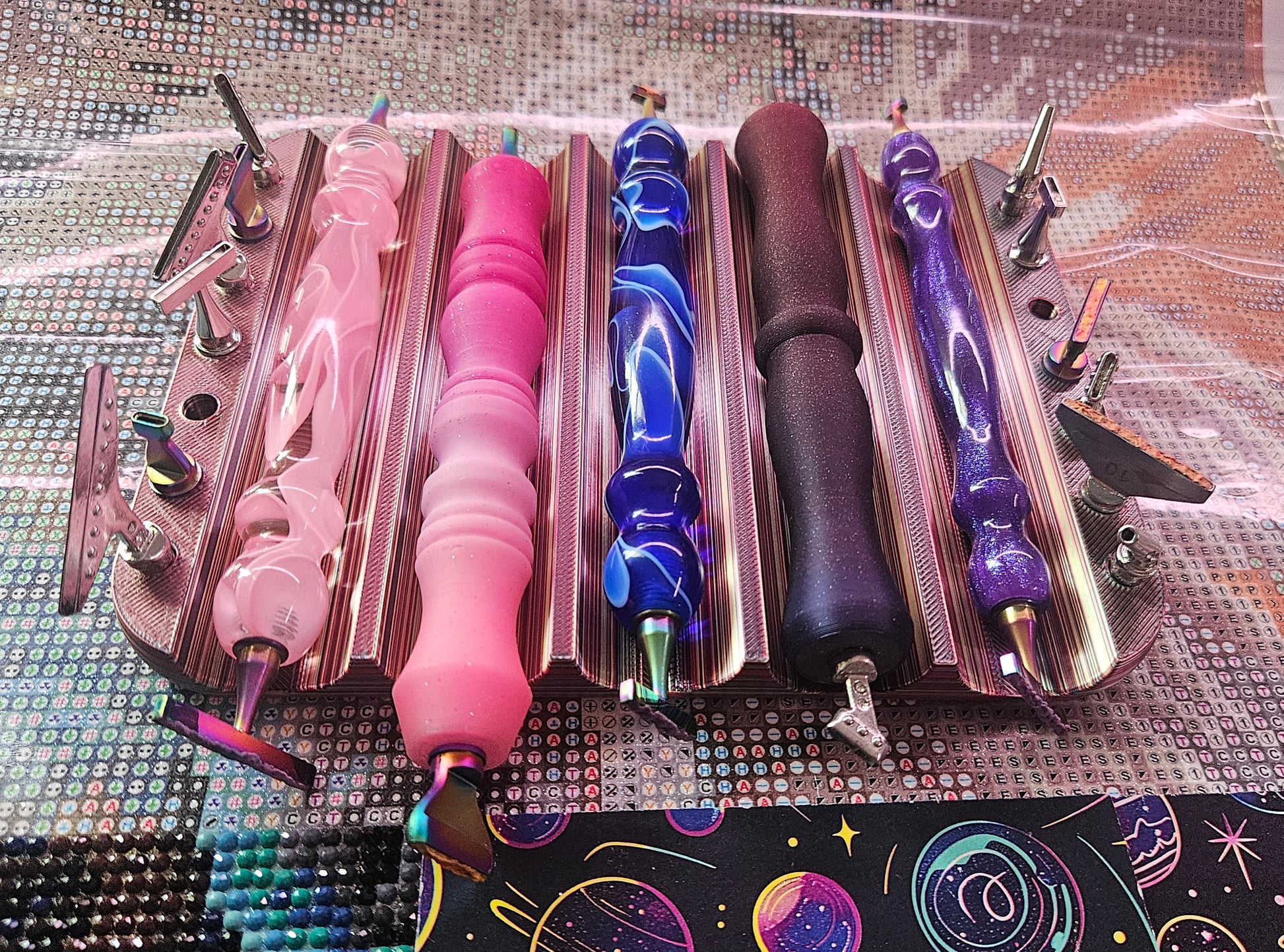 Diamond Painting Pen Holder, 5 Pen & 14 Tip Organizer, Diamond Art Tool Storage Cosmic Crafts
