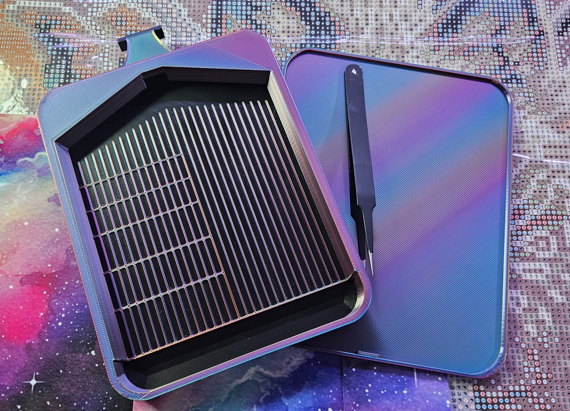 Multi-Color Universe Multiplacer Washi SNAP, XXL Diamond Painting Tray with Snap-On Lid Cosmic Crafts