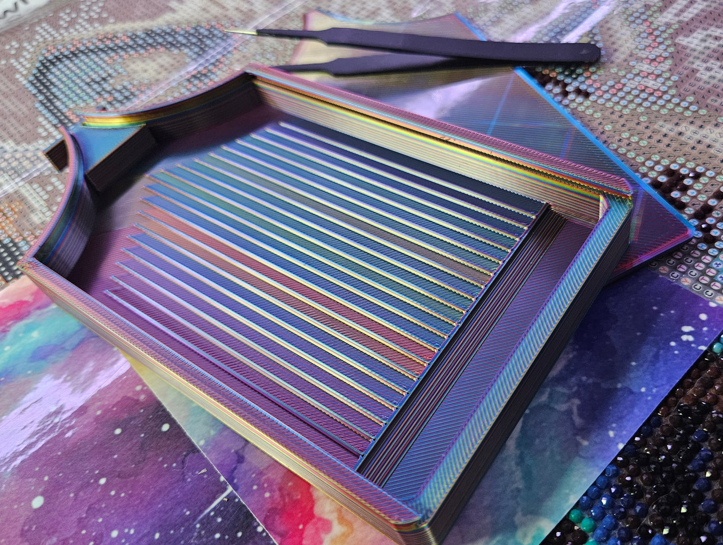 Long ECLIPSE WASHI Diamond Painting Tray with Lid, Spill Resistant Diamond Art Accessory Cosmic Crafts