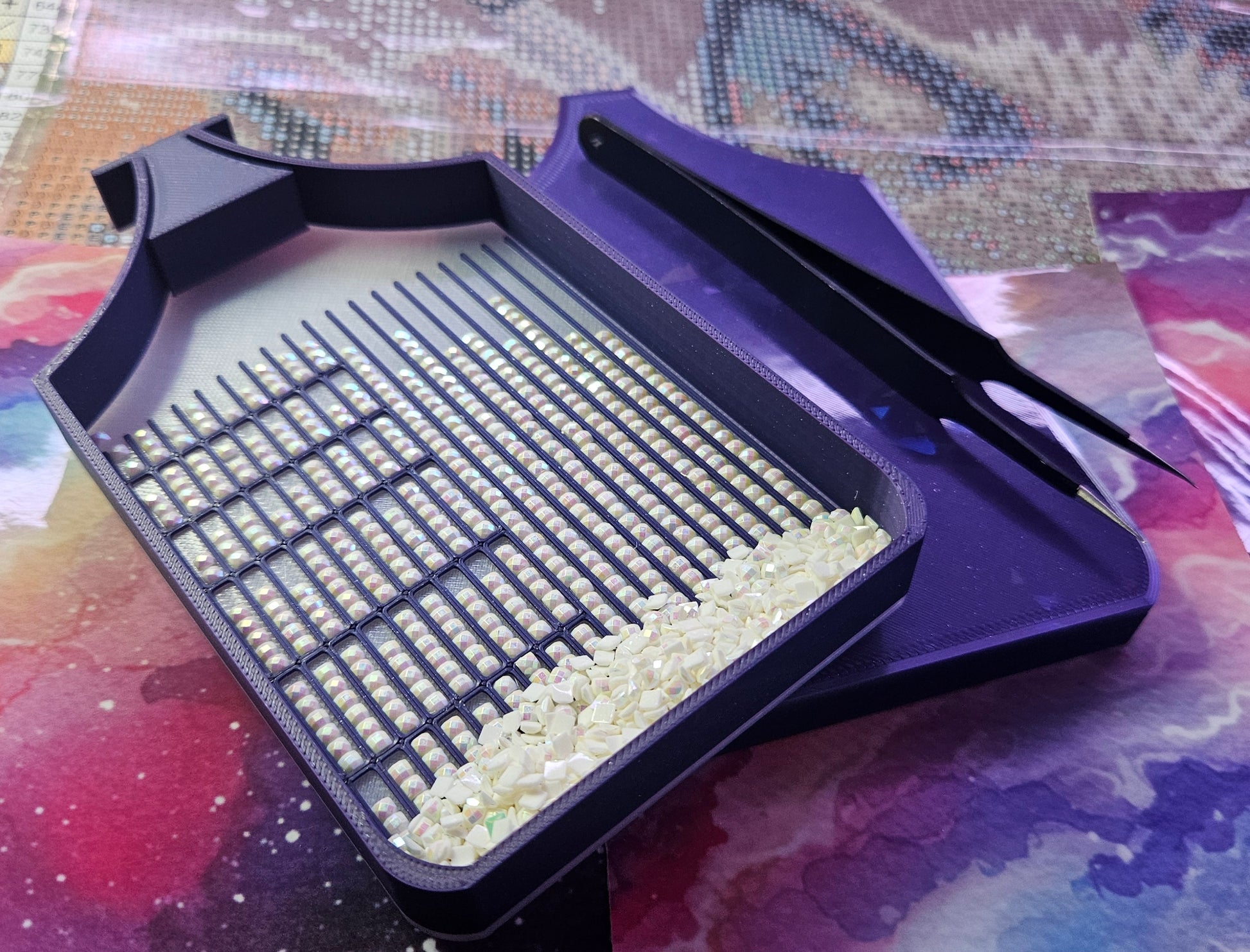 Multi-Color Moon Multiplacer SNAP, Large Diamond Painting Tray with Snap-On Lid Cosmic Crafts