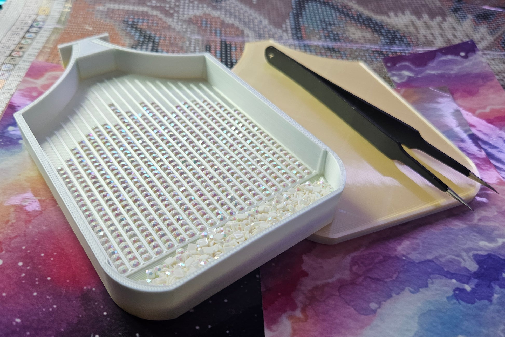 Multi-Color Planet Washi SNAP, Large Diamond Painting Tray with Snap-On Lid Cosmic Crafts