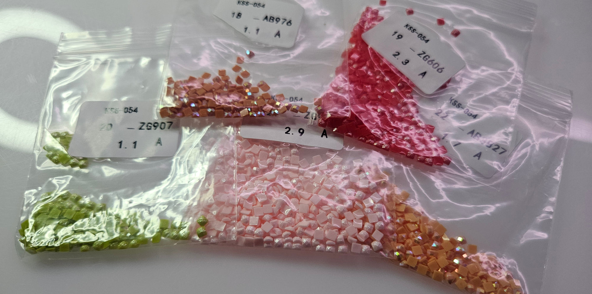 Mini Strawberry Cream Treats Diamond Art Kit (9-Pack) Cosmic Crafts