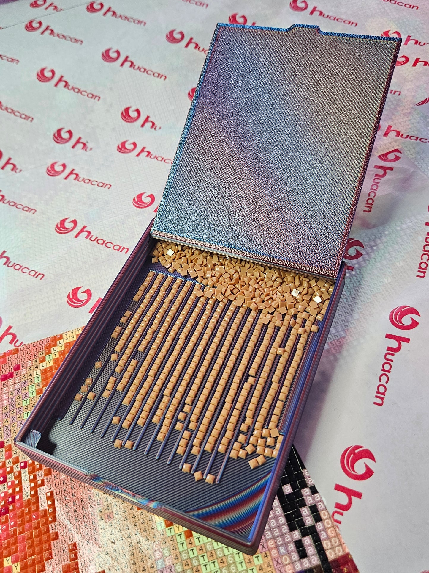 FLIP Diamond Art Tray with Flip Lid & Sloped Spout, 3D Printed Drill Tray, Unique Diamond Painting Tool